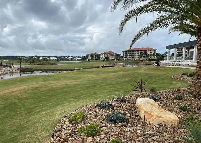 Pelican Waters Resort One Bedroom Apartment